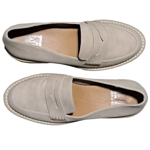 Dolce Vita Catalina Slip On Flats Penny Loafer Platform Size 8.5 Light Tan - Picture 2 of 12